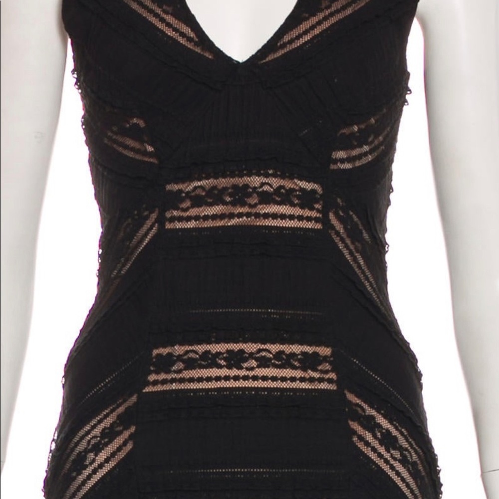 Black Cinq à Sept dress